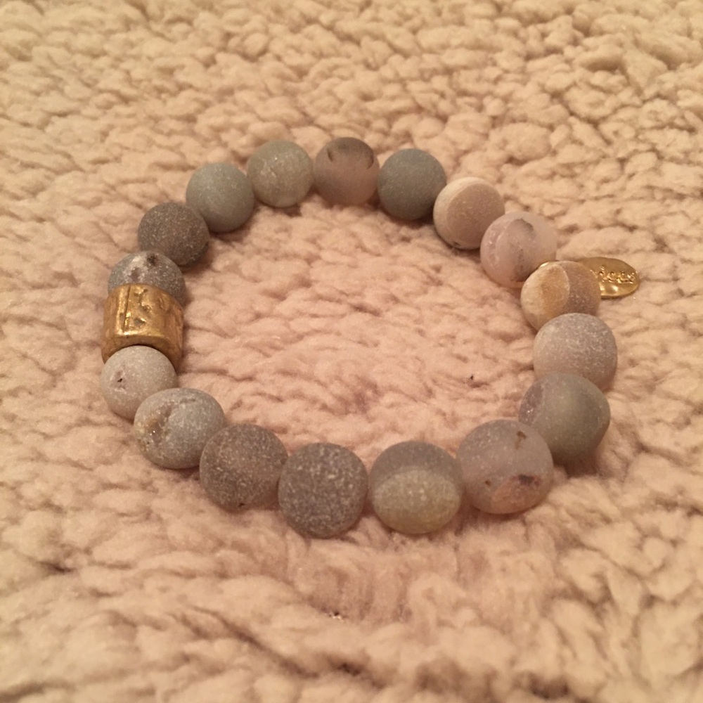 ❤️5/$20❤️Lava Rock Bracelet